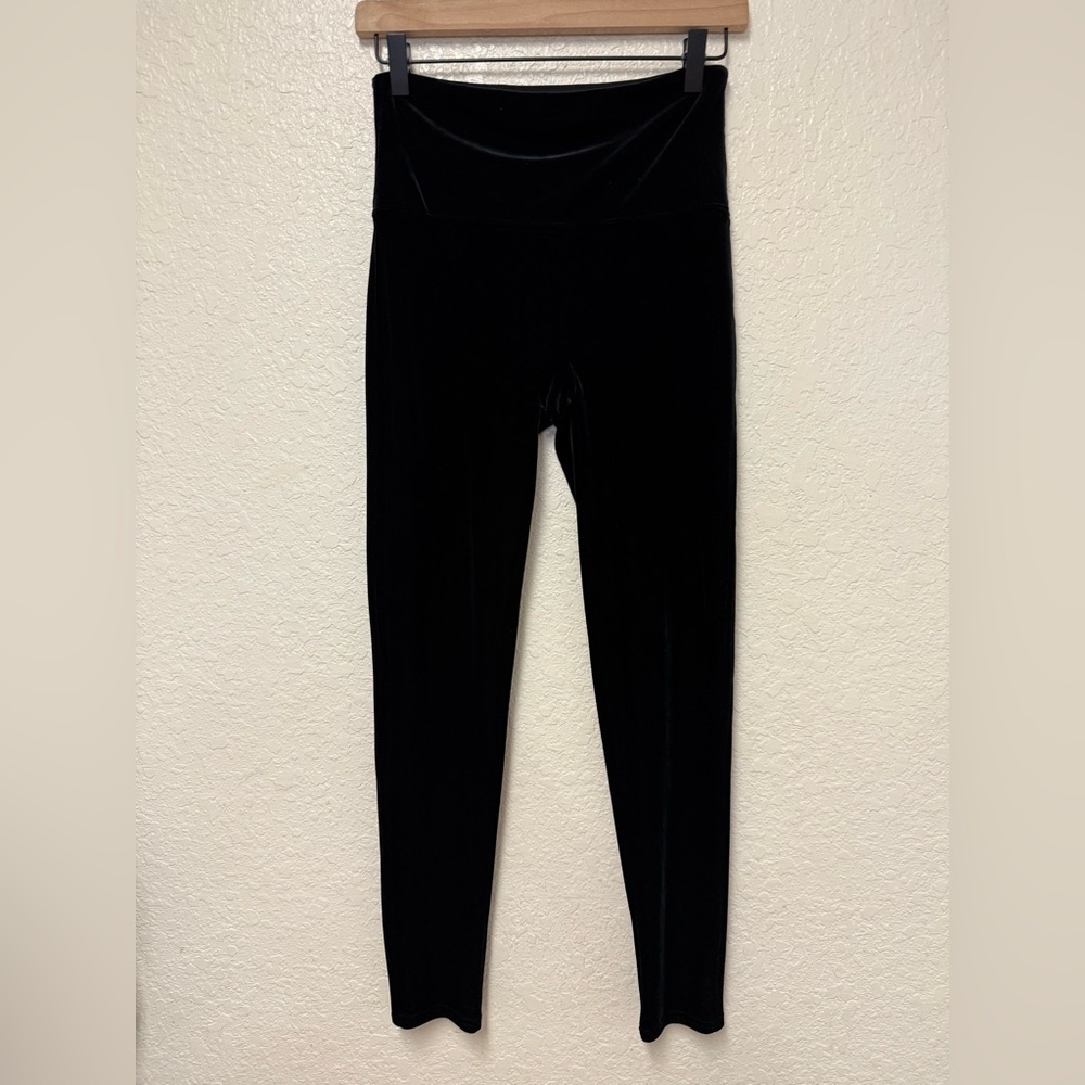 SPANX Black Velvet Leggings Size Large